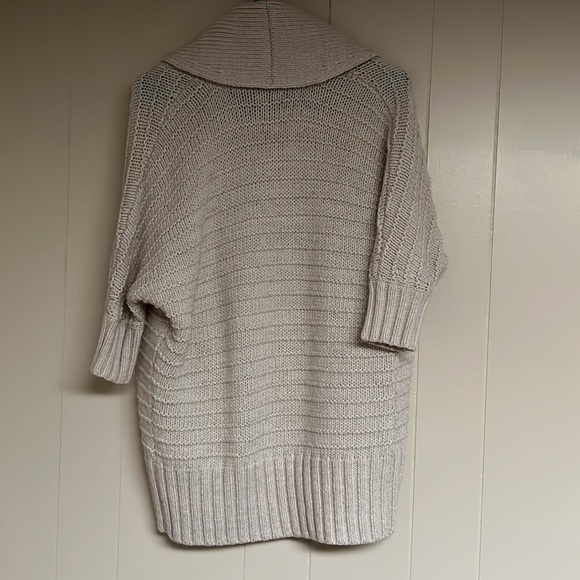 EXPRESS Knitted Cardigan - Picture 2 of 3